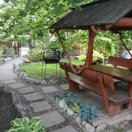 Jambur ホームステイ